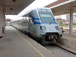 La ligne ferroviaire Alger-Tunis est à l’arrêt depuis 15 ans. D. R.